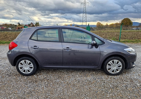 Toyota Auris cena 17000 przebieg: 224900, rok produkcji 2009 z Jedlicze małe 56